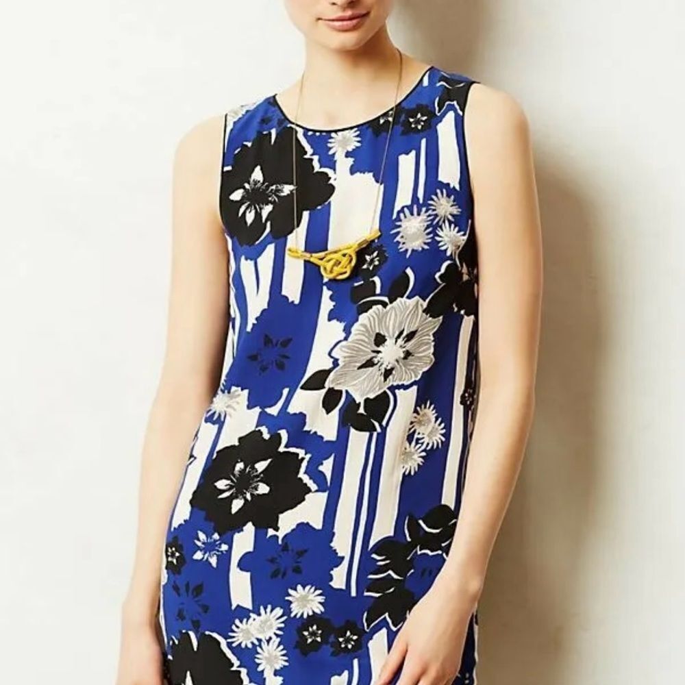 Anthropologie Maeve Silk Dress Round Neckline Floral Pattern Size 6